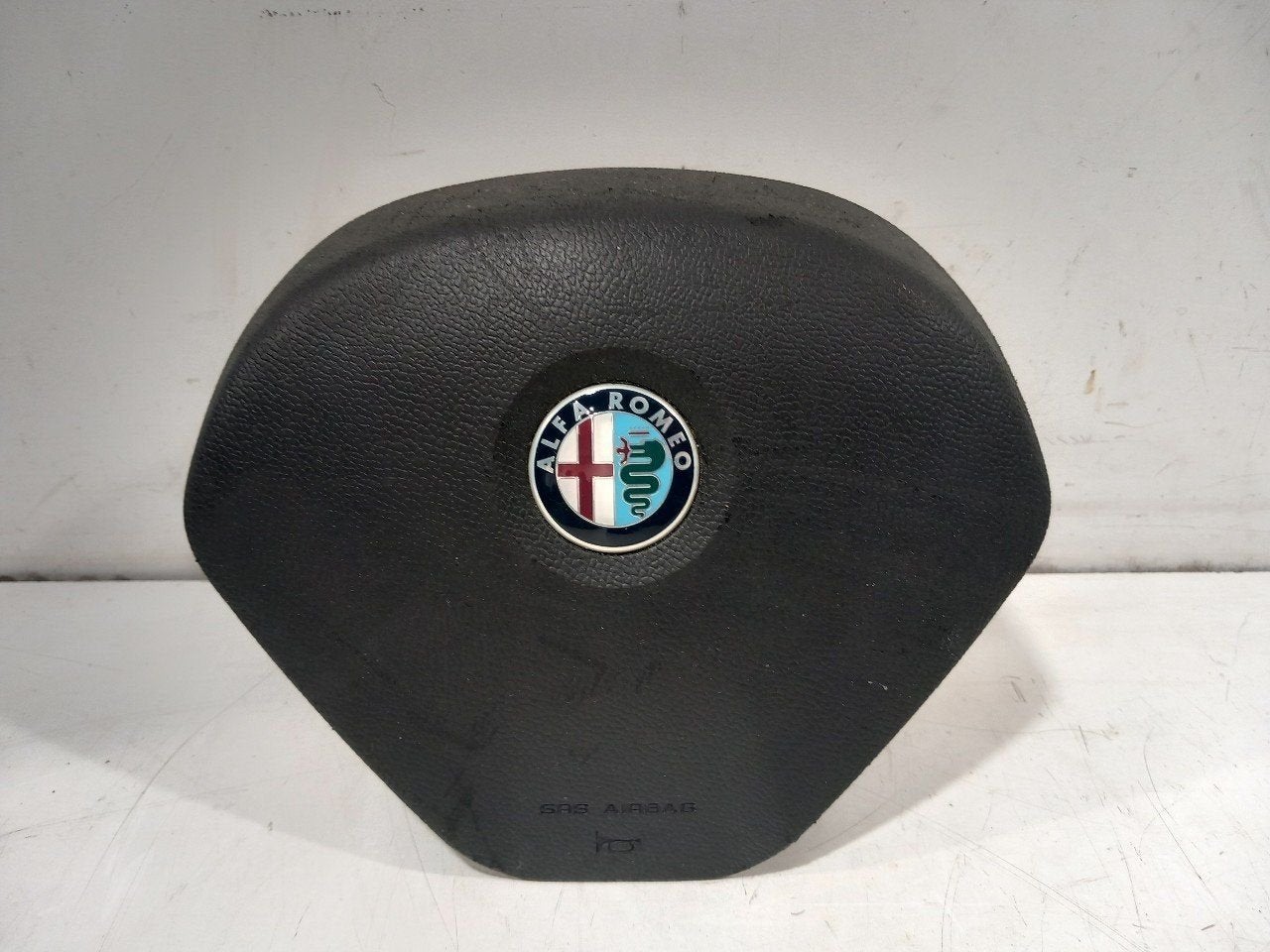 Airbag stuur Alfa Romeo Giulietta, Onderdelen@venauto.nl, Van der Ven Autorecycling B.V., Gebruikt, Ettenseweg 76, 4706 PB Roosendaal, The Netherlands