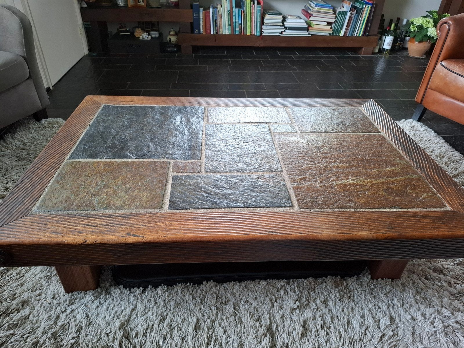 Robuuste salontafel met natuurstenen blad, Gebruikt, Overige materialen, 100 tot 150 cm, Rustiek, robuust, landelijk