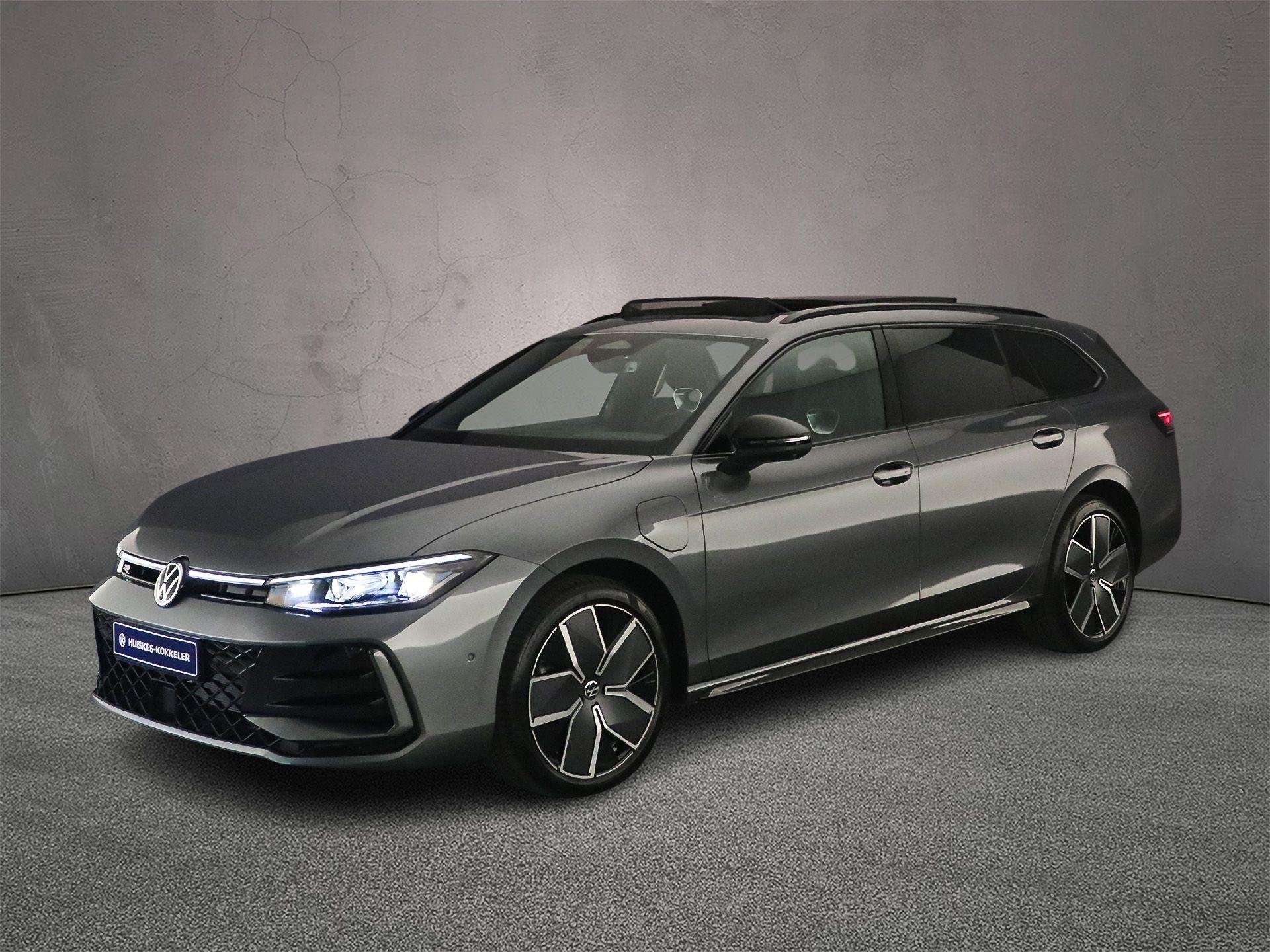 Volkswagen Passat Variant R-Line Edition 1.5 TSI eHybrid 272