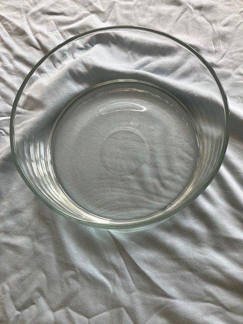 Ronde glazen schaal/bak., Ophalen, Minder dan 50 cm, Overige typen, Zo goed als nieuw