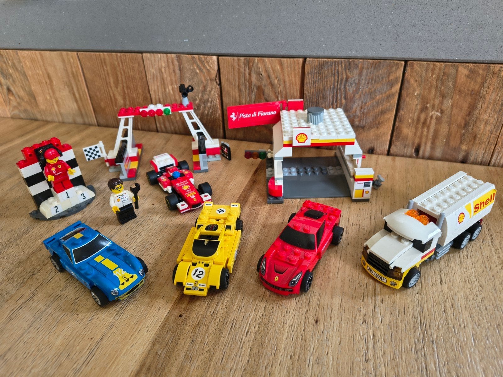 LEGO Shell Ferrari Complete Serie (7 sets) 40190 t/m 40196, Lego, Ophalen of Verzenden, Zo goed als nieuw, Compleet