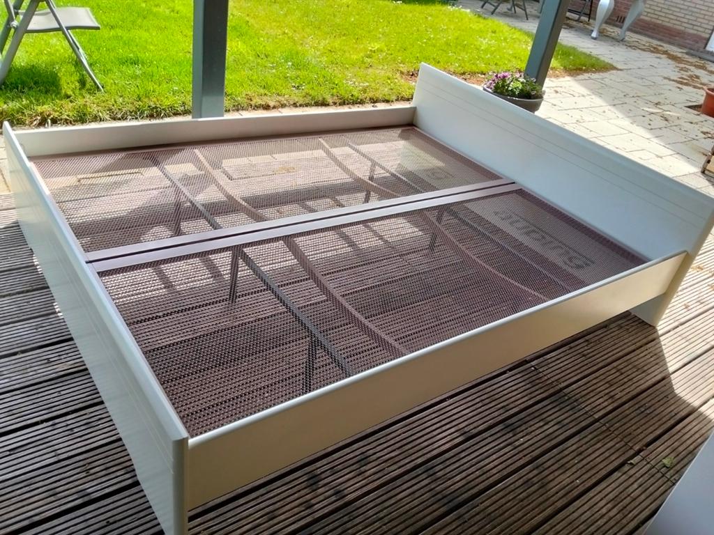 Auping bed L205 x 165b x 58h, Ophalen