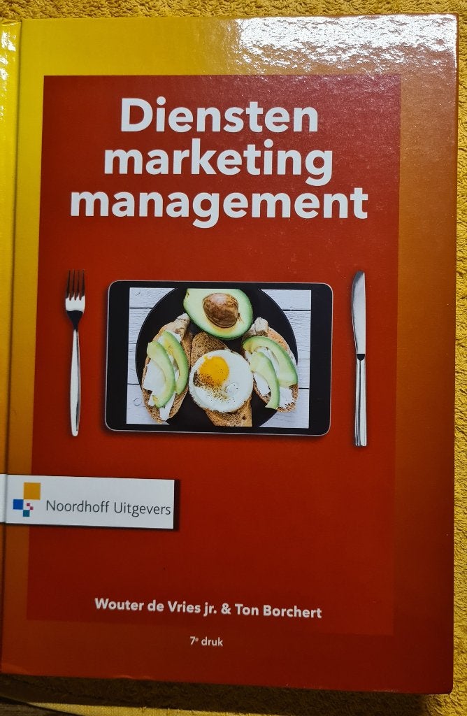 Dienstenmarketingmanagement van Wouder de Vries jr., Zo goed als nieuw, Noordhoff Uitgevers, Alpha, HBO