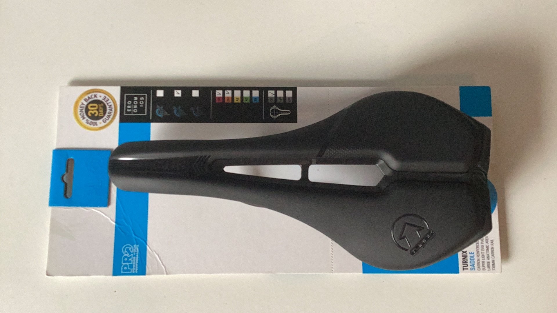 Pro Turnix Team carbon zadel 132mm NIEUW, Ophalen of Verzenden, Nieuw, Zadel, Carbon