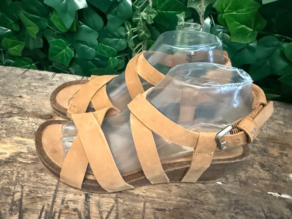 Nieuwe sandalen van Teva maat 39, Teva, Bruin, Nieuw, Teva