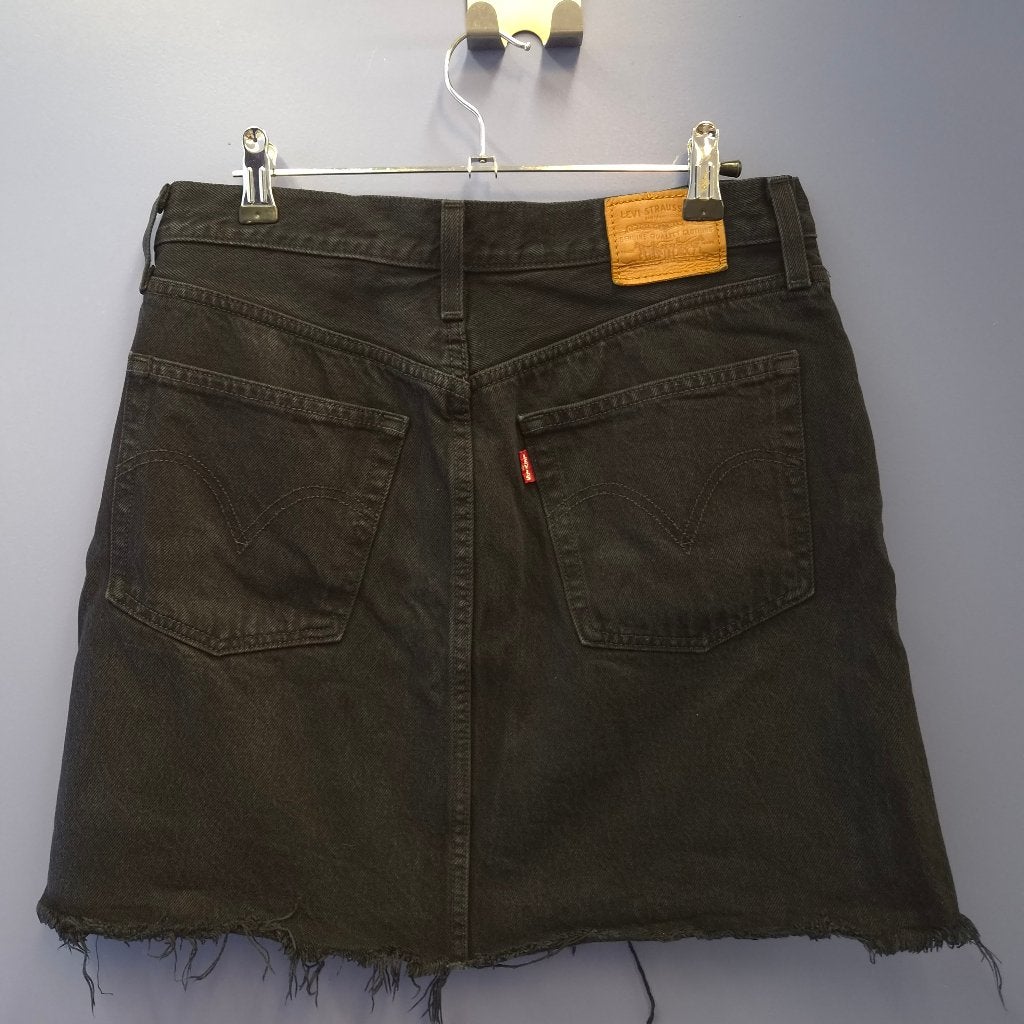 Levi’s Premium zwarte denim rok W29 – button fly nr 52210, Kleding | Dames, Levi Strauss & Co., 1155 Battery St, San Francisco, CA 94111, USA
