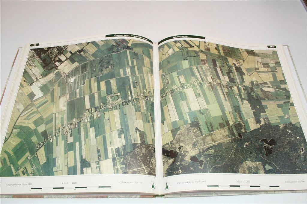 Luchtfoto-atlas Drenthe — Loodrechtluchtfoto's — 1:14.000, Boeken, Atlassen en Landkaarten, Gelezen, Ophalen of Verzenden, Landkaart