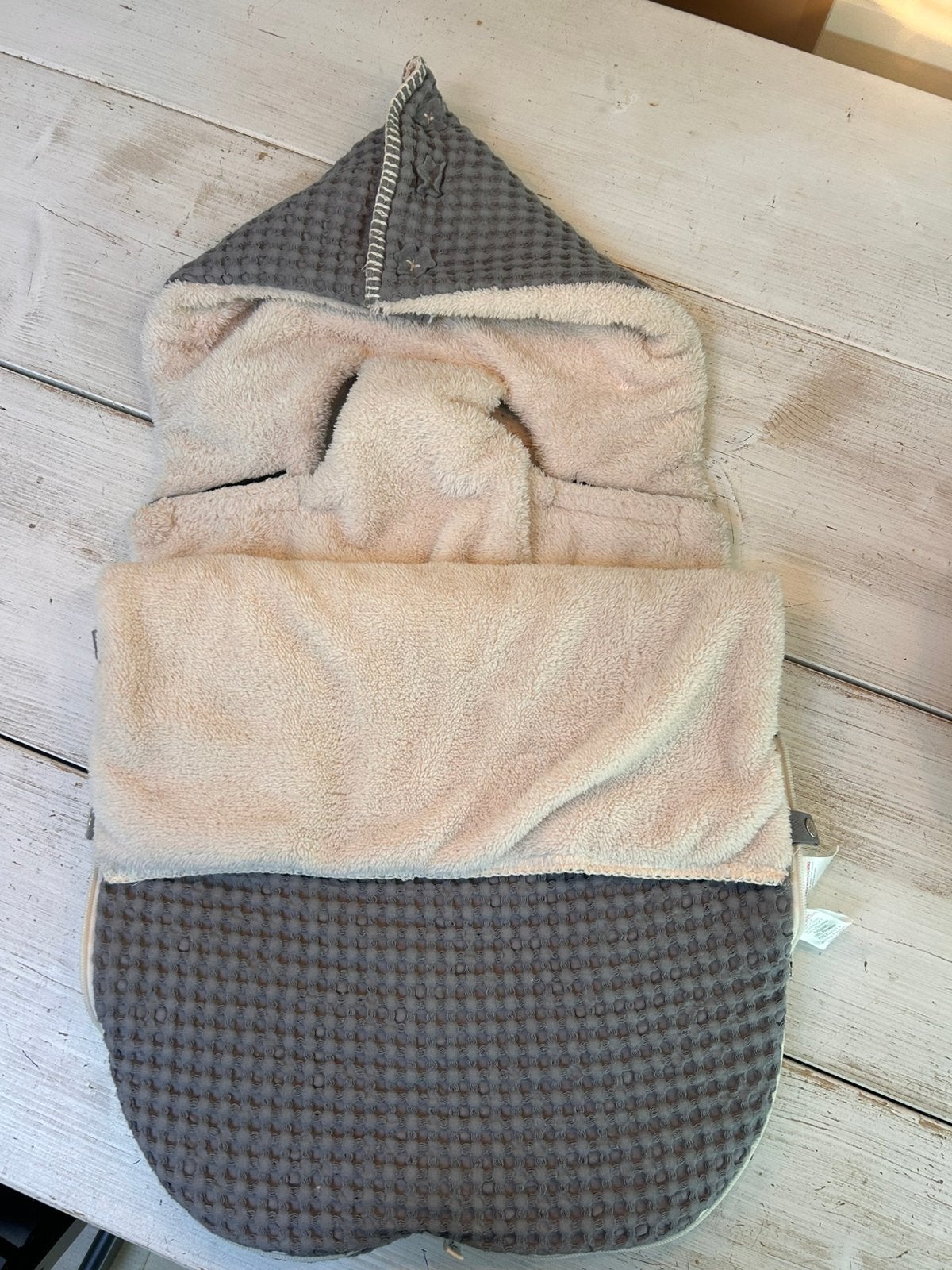 Koeka voetenzak Maxi-Cosi grijs wafelstof teddy – perfect, Ophalen, Koeka, Zo goed als nieuw, Voetenzak