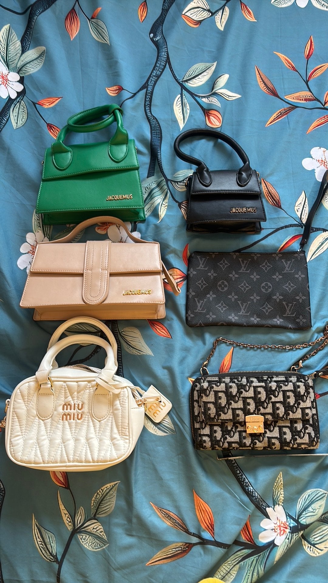 Kleine partij handtassen, Sieraden, Tassen en Uiterlijk, Tassen | Damestassen, Ophalen of Verzenden, Zo goed als nieuw, Overige kleuren