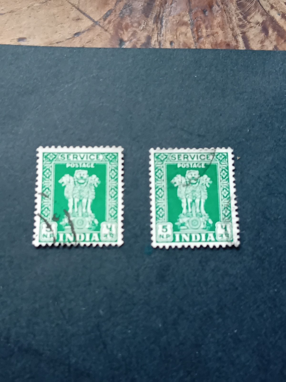 India Postzegels - Service Postage (2 stuks), Ophalen of Verzenden, Gestempeld, Zuid-Azië