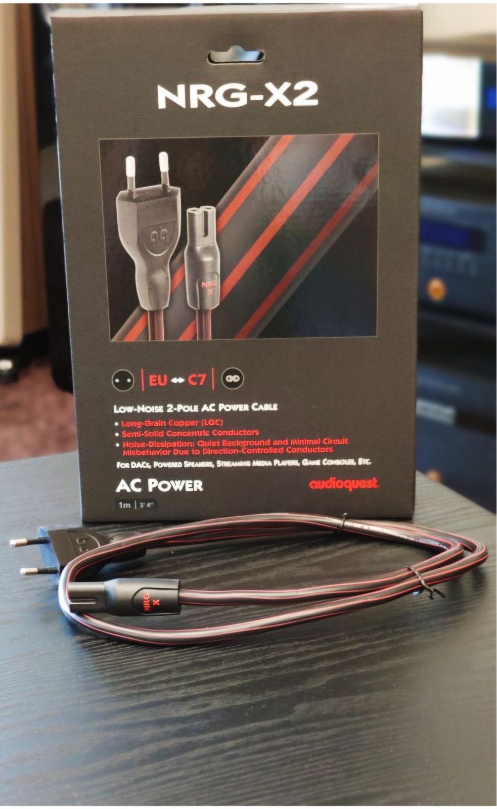 AudioQuest NRG-X2 EU naar C7 AC Stroomkabel 2m, Ophalen of Verzenden, Zo goed als nieuw, Minder dan 2 meter, Overige kabels