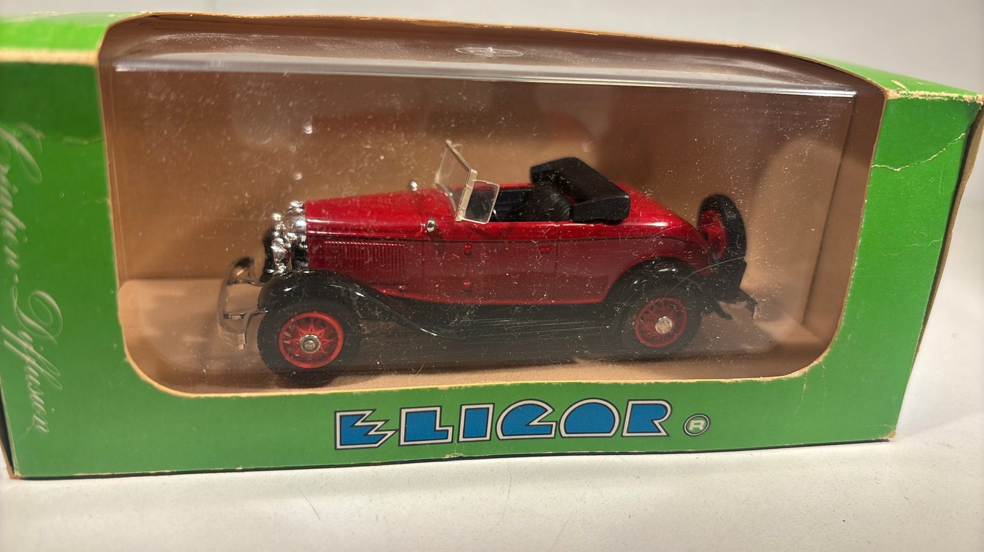 Ford v8 roadster 1932 eligor 1.43, Auto, Solido, Ophalen of Verzenden, A