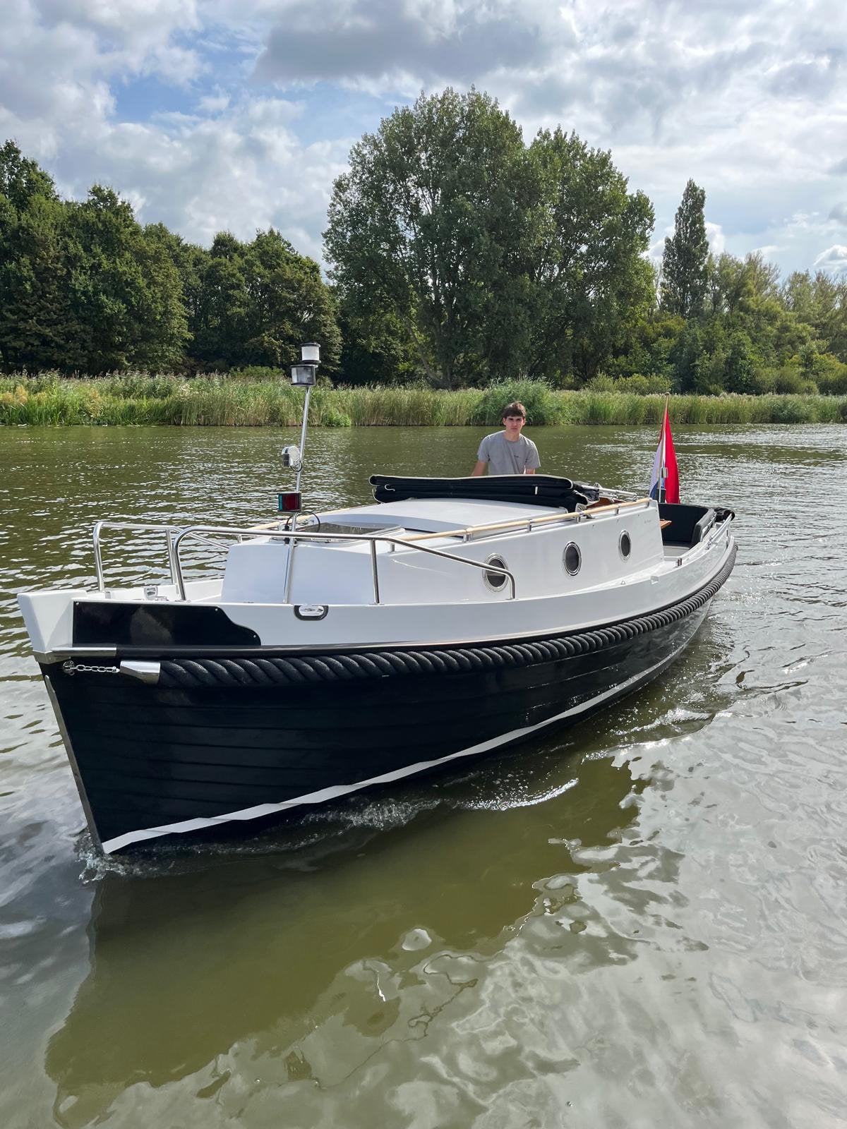 Weco 685 Cabin bouwjaar 2019, Watersport en Boten, Binnenboordmotor, Diesel, 33 pk, Zo goed als nieuw