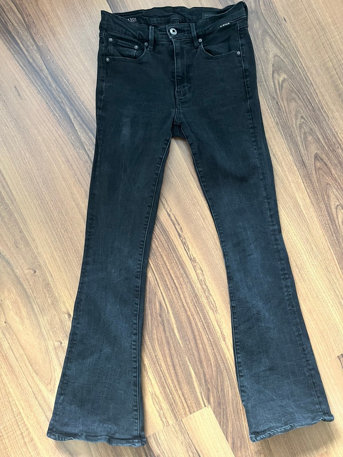 G-Star RAW 3301 Flare Jeans Zwart W26/L30, Ophalen of Verzenden, Zo goed als nieuw, Zwart, W28 - W29 (confectie 36)
