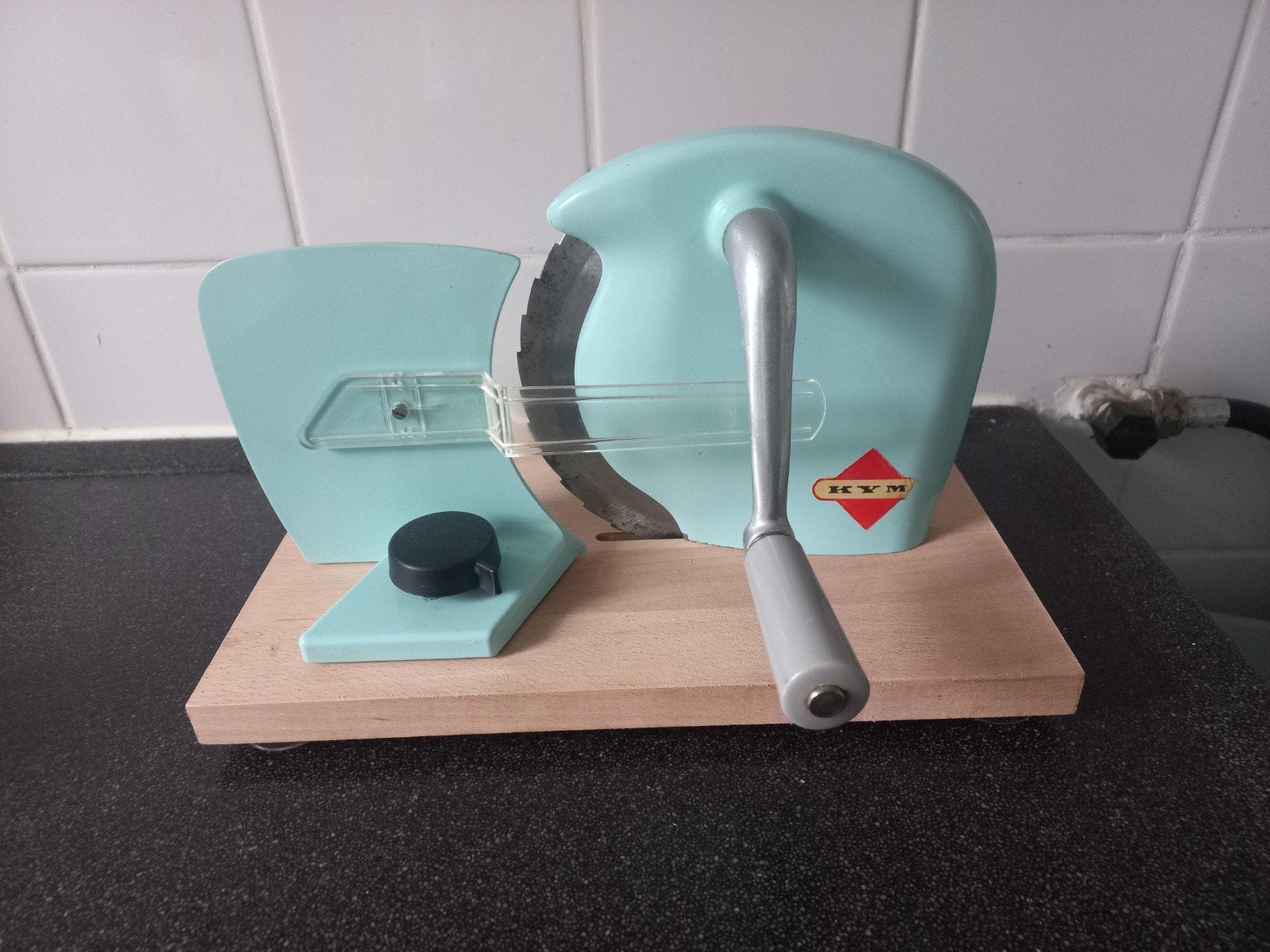 kym vintage broodsnijmachine handmatig broodsnijder, Ophalen, Blauw, Zo goed als nieuw, Metaal