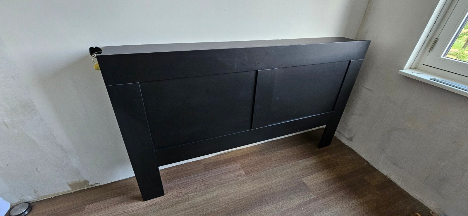 GRATIS: IKEA BRIMNES Hoofdeinde met bergruimte, zwart, 180 c, Huis en Inrichting, Ophalen, Overige materialen, Gebruikt, Zwart