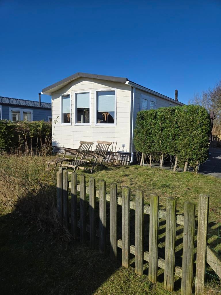 Te huur: chalet op Ameland (Hollum). Langewieke nr 9, Caravans en Kamperen, Verhuur