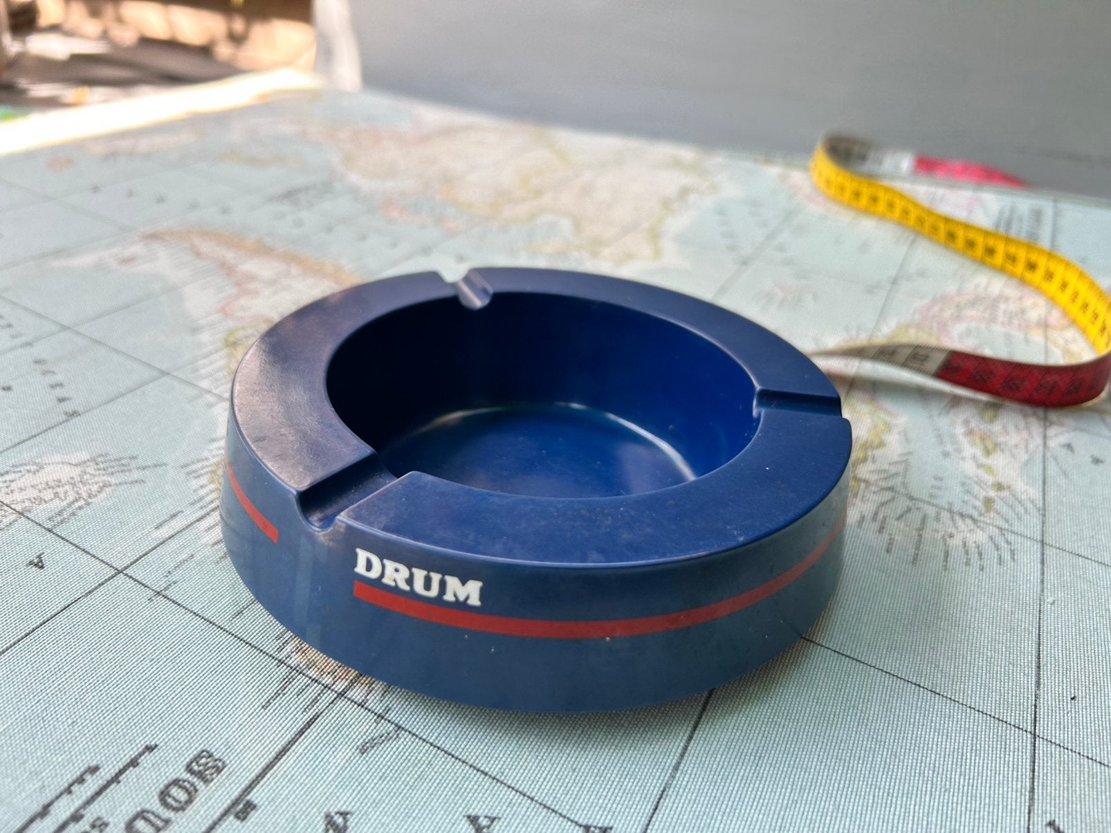 Oud Hard Retro Plastic Asbak DRUM P87 Mebel, Ophalen of Verzenden, Gebruikt, Asbak
