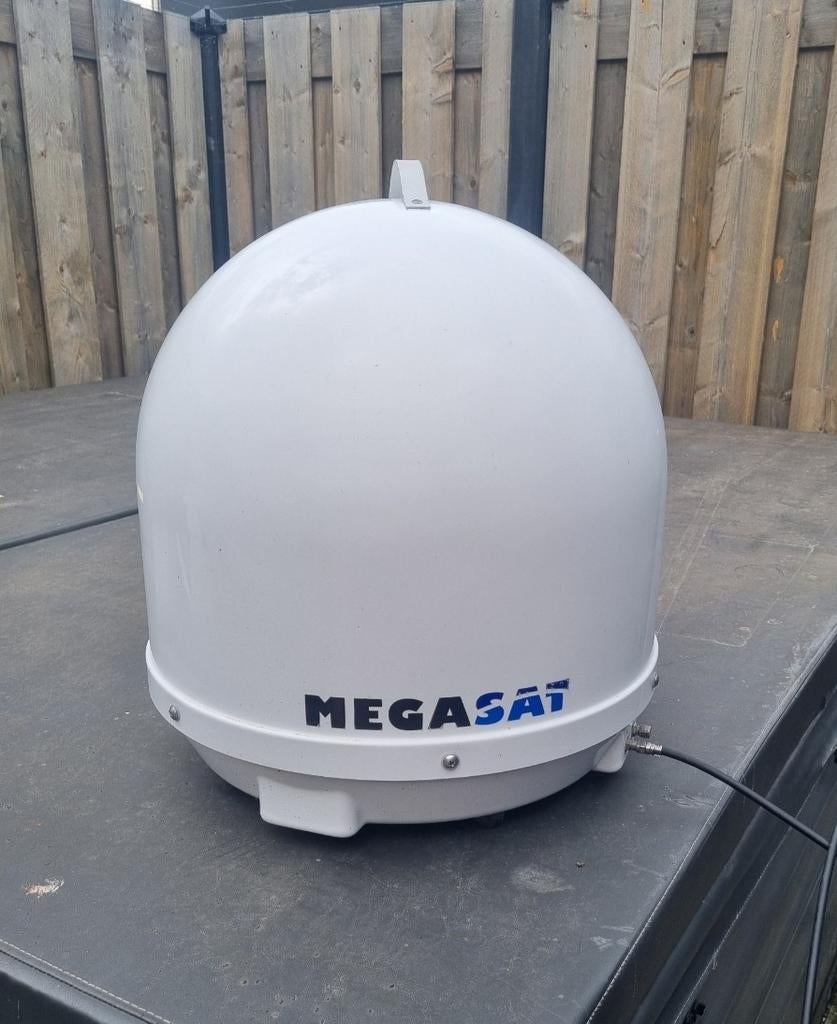 Megasat Campingman Portable Twin Auto Skew Satelliet, Watersport en Boten, Ophalen, Gebruikt, Motor en Techniek