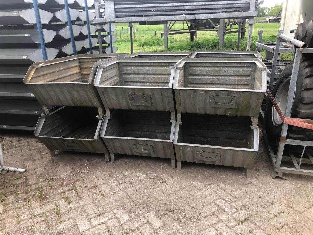 10 Metalen opslag kratten, Ophalen, Gebruikt, 100 tot 250 mm, Overige typen