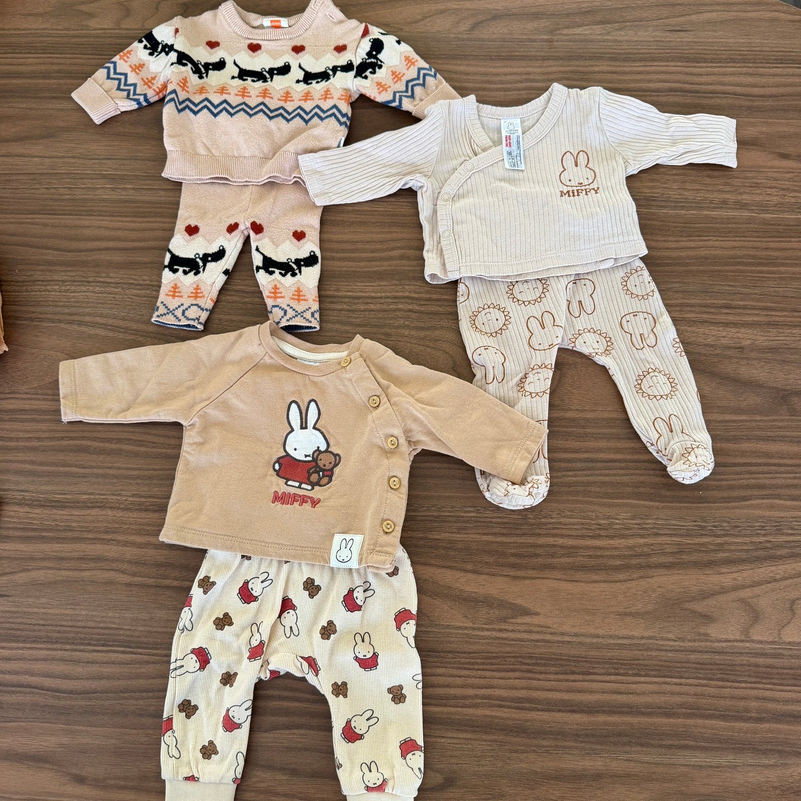 Nijntje en Takkie setjes, Kinderen en Baby's, Babykleding | Maat 50, Ophalen of Verzenden, Zo goed als nieuw, Jongetje of Meisje