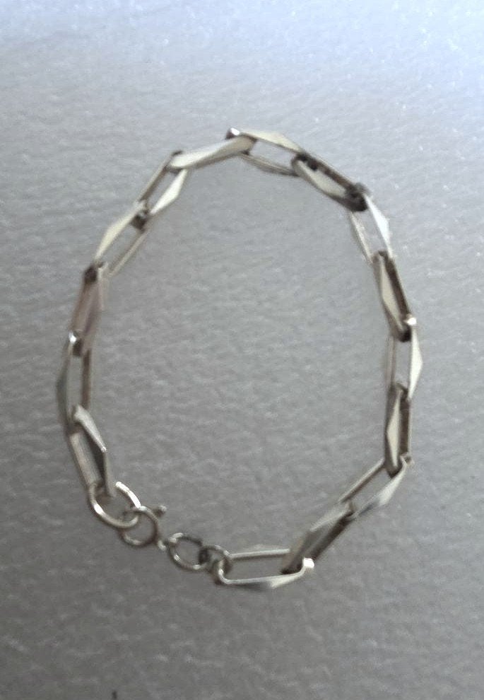 Zilveren (835) CLOSED FOREVER armband, Ophalen, Zo goed als nieuw, Zilver, Zilver