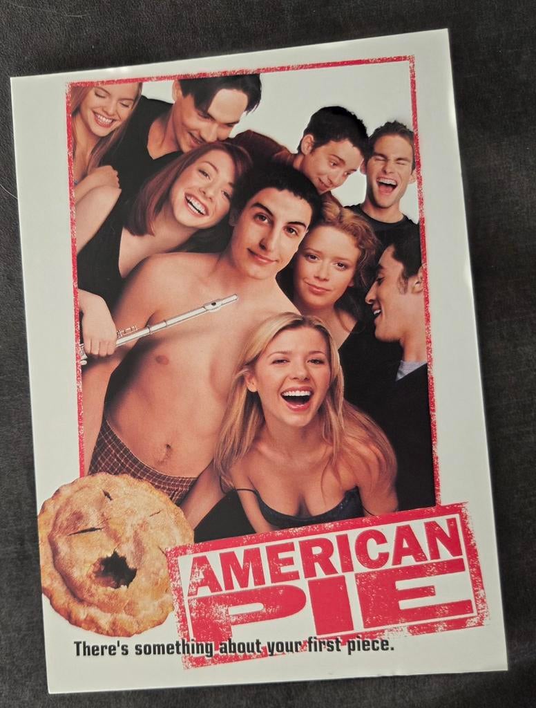 American Pie - 1999, Verzamelen, Ansichtkaarten | Themakaarten, Ongelopen, 1980 tot heden, Sterren en Beroemdheden, Verzenden