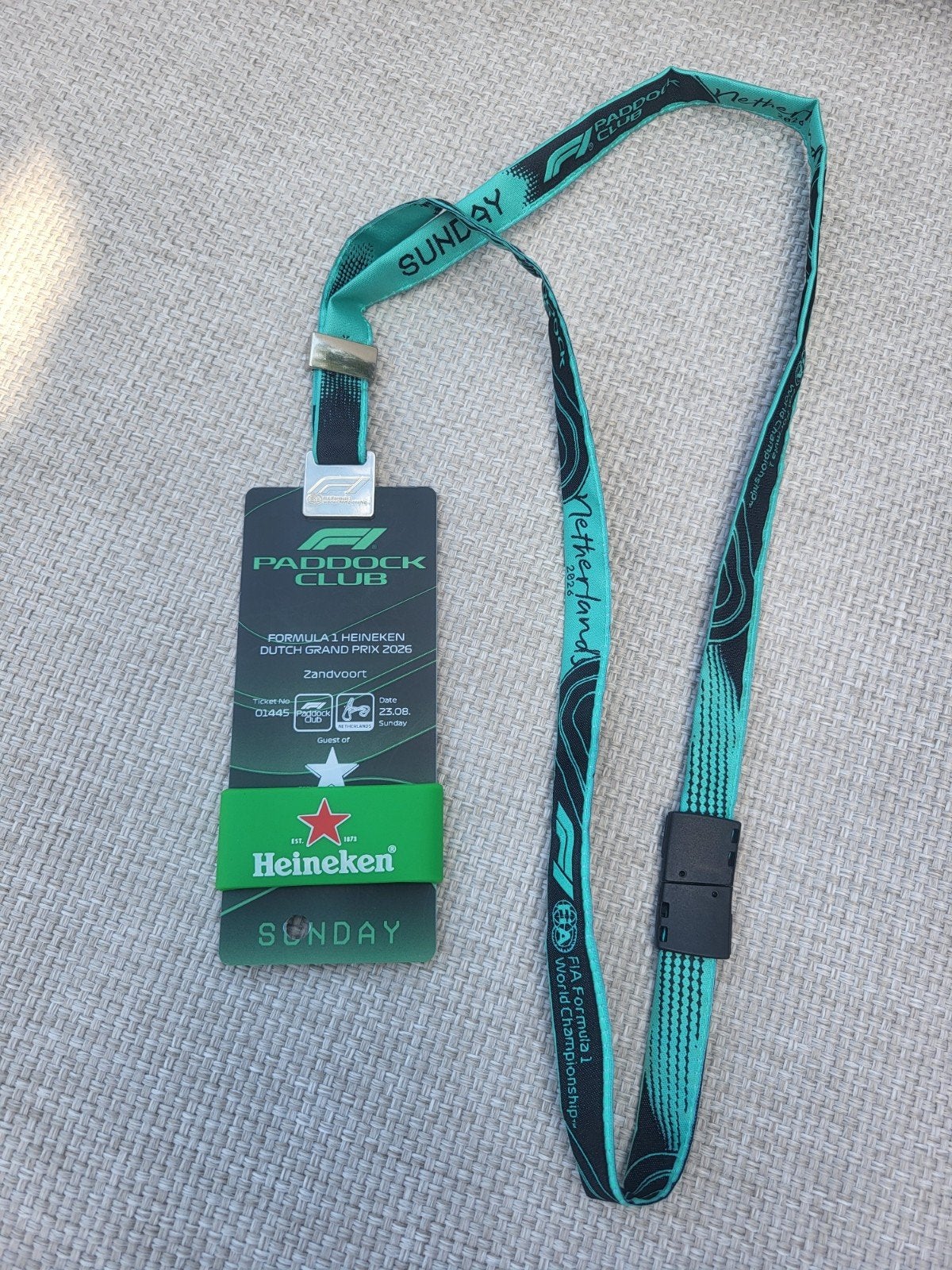 Paddock Club pass Heineken Zondag. Zandvoort 2026, Tickets en Kaartjes, Eén persoon
