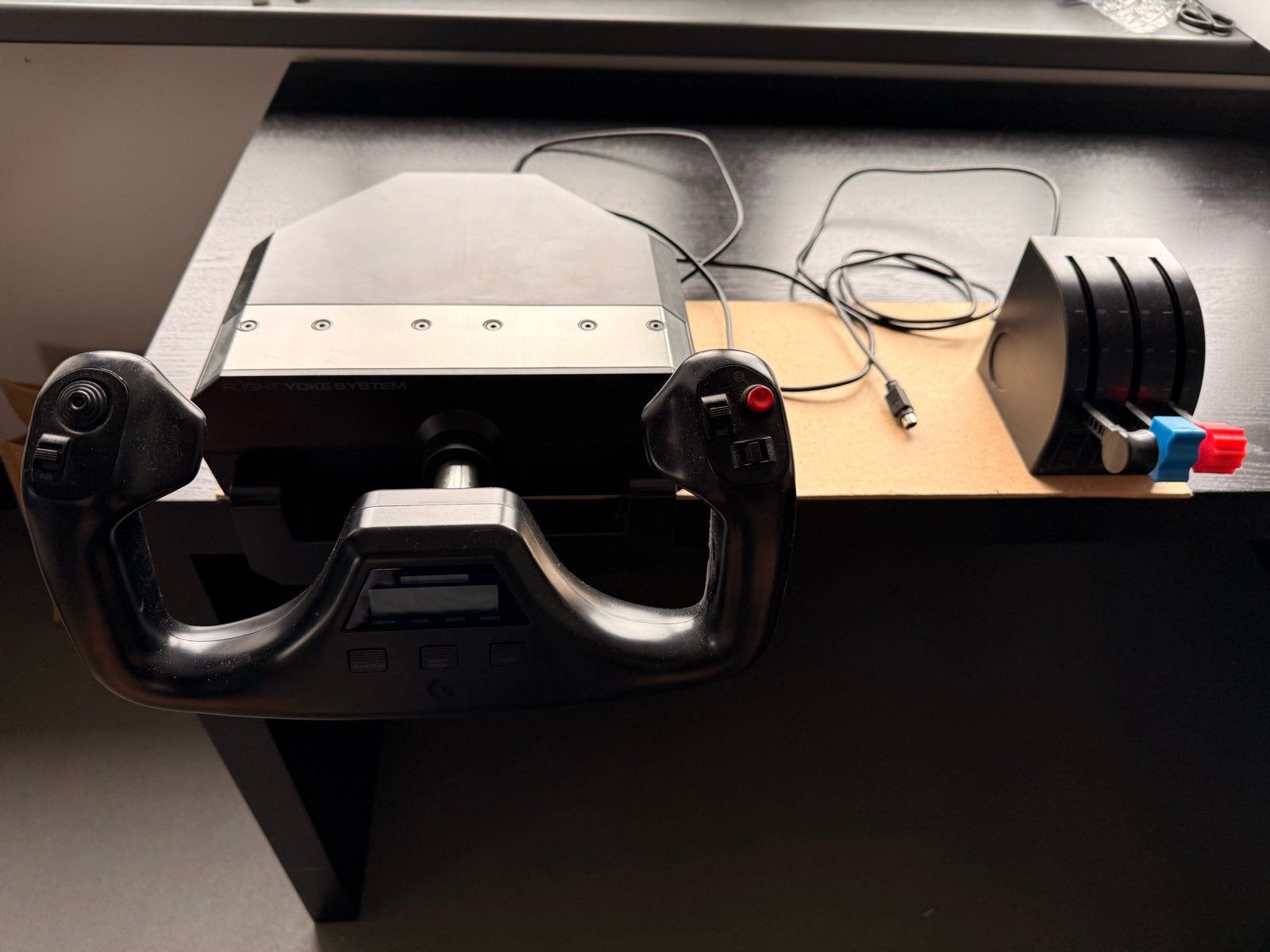 Logitech G Saitek Pro Flight Yoke System met throttle, 1 speler, Ophalen, Gebruikt, Simulatie