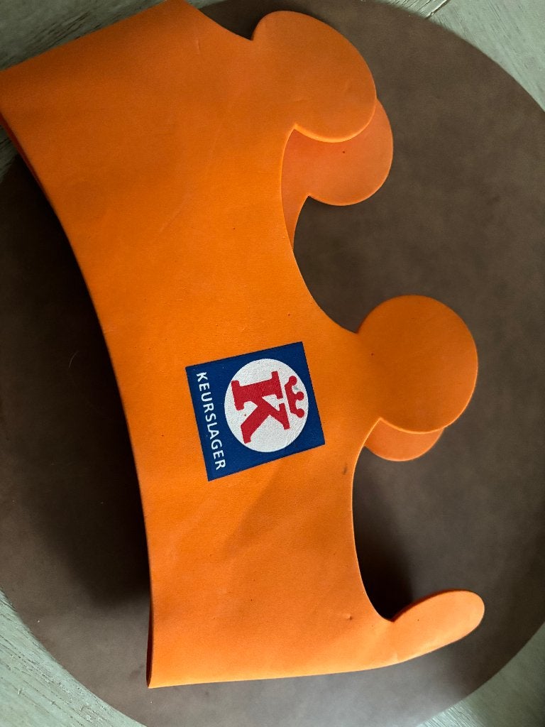 Keurslager kroon vrijheidsbeeld, Keurslager, Ophalen of Verzenden, Zo goed als nieuw, Muts