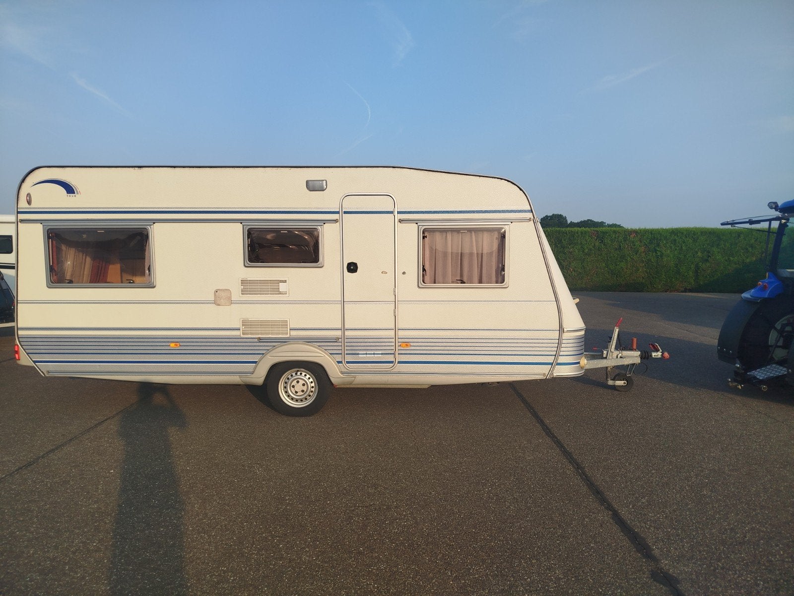 Tec 510 TK Tour caravan 6 pers stapelbed T.E.C, Caravans en Kamperen, Standaardzit, T.E.C., Particulier, Tot en met 6