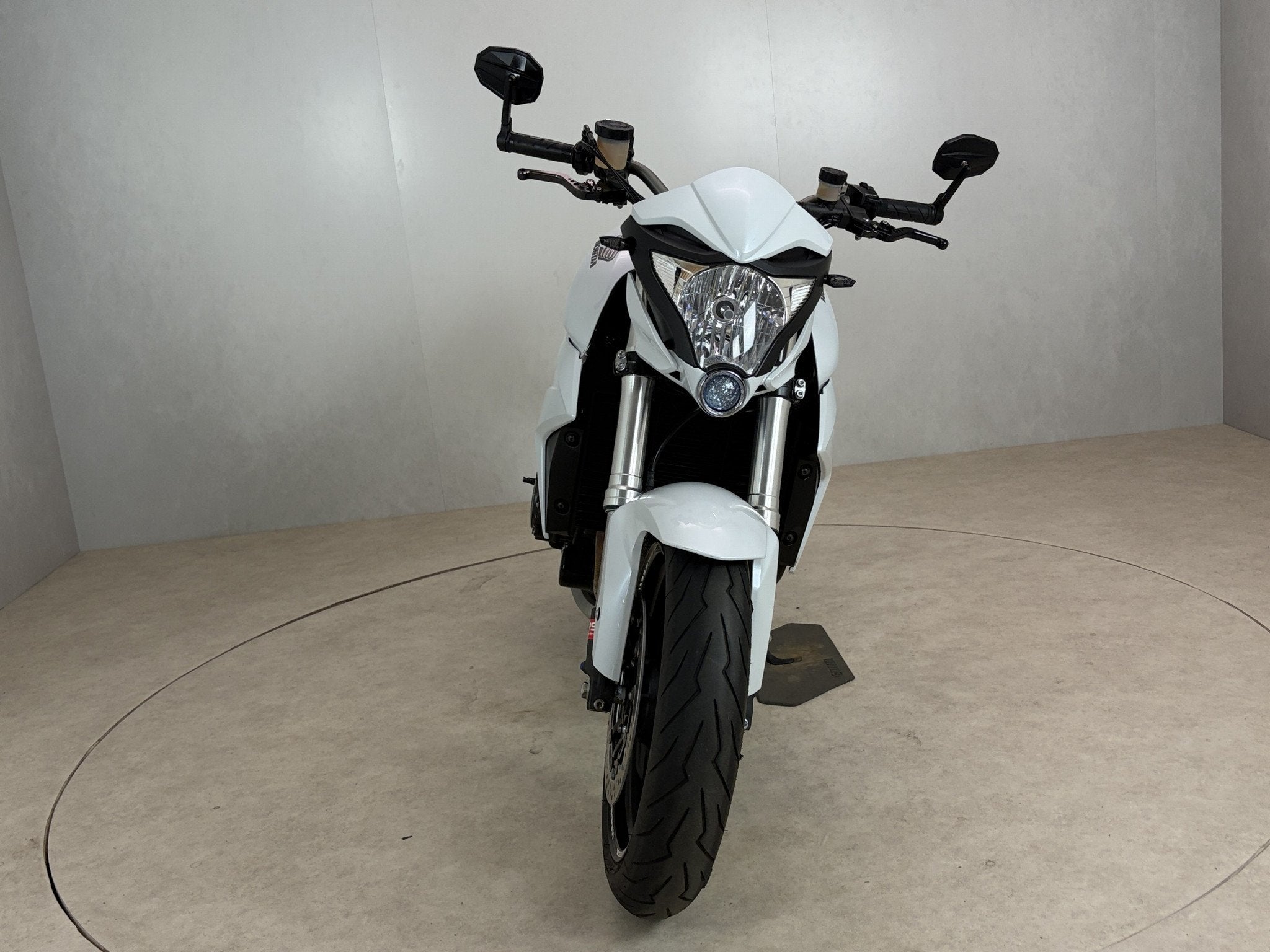 Honda CB 1000 R (bj 2009), Cco@honda-eu.com, Stroombaan 4
1181 VX  Amstelveen, Honda Motor Europe Ltd, Bedrijf