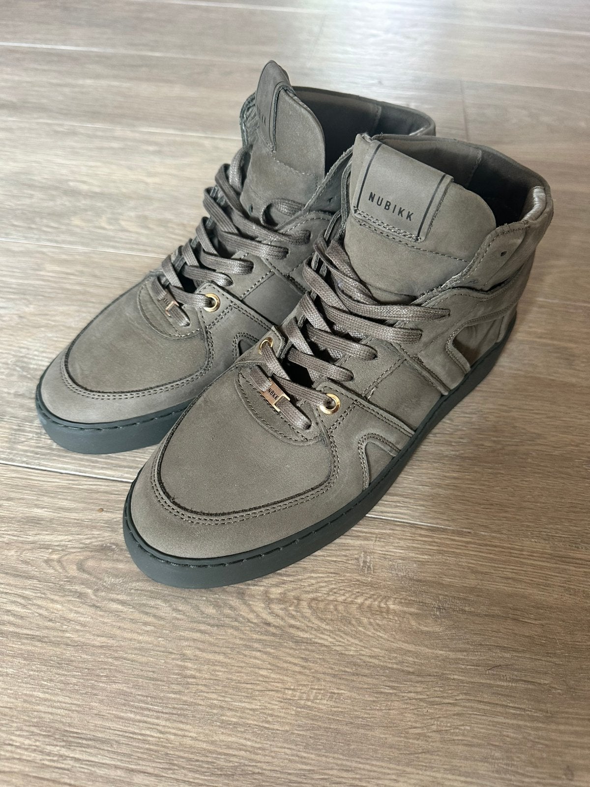 Halfhoge Nubikk sneakers olijfgroen dames nieuw maat 40, Ophalen of Verzenden, Zo goed als nieuw, Groen, Sneakers of Gympen