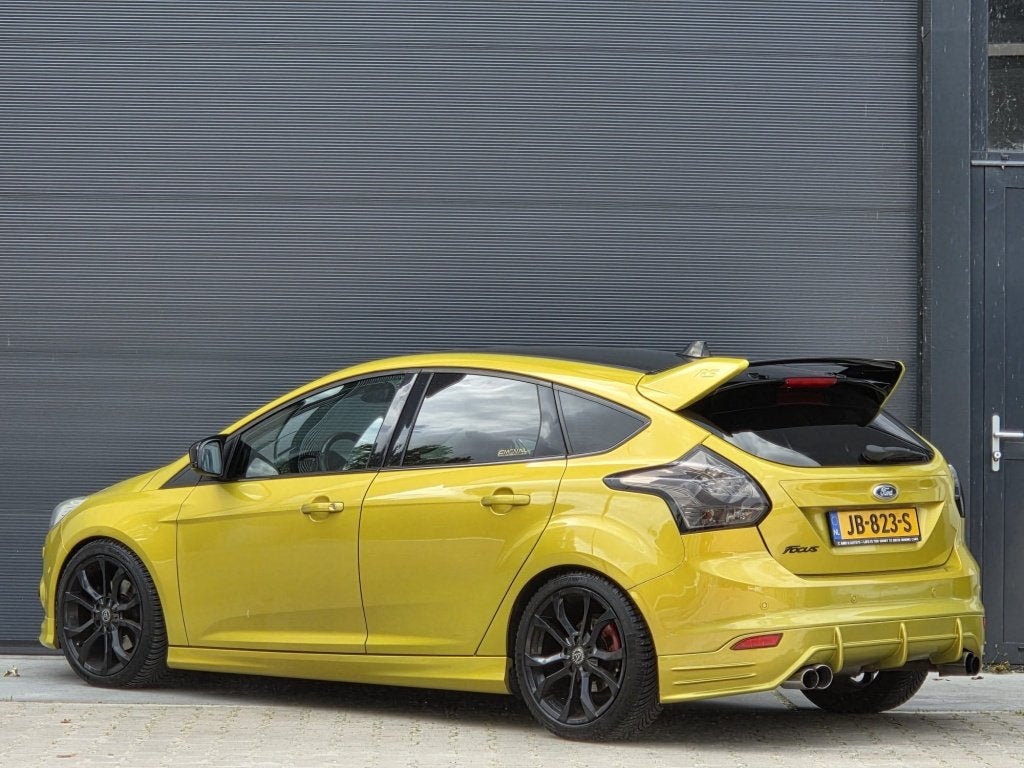 Ford Focus RS ONE OFF SHOWCAR STAGE 1+ 1.6 EcoB. Trend Sp., Auto's, Gebruikt, 4 cilinders, 150 pk, Bedrijf