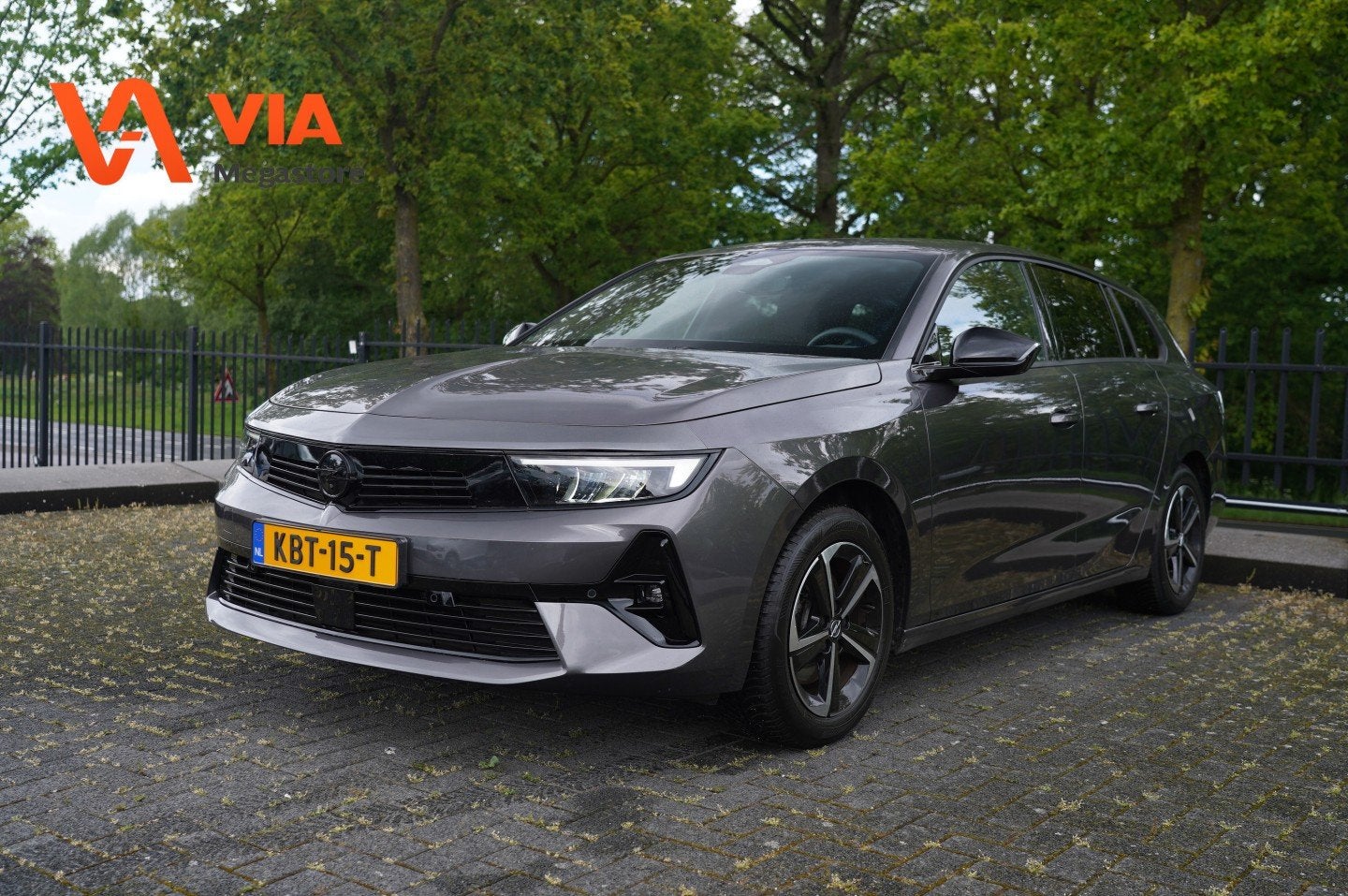 Opel Astra Sports Tourer 1.2 Turbo GS | Trekhaak | Navi | St, Auto's, Opel, Voorwielaandrijving, Gebruikt, 1199 cc, Met garantie (alle)