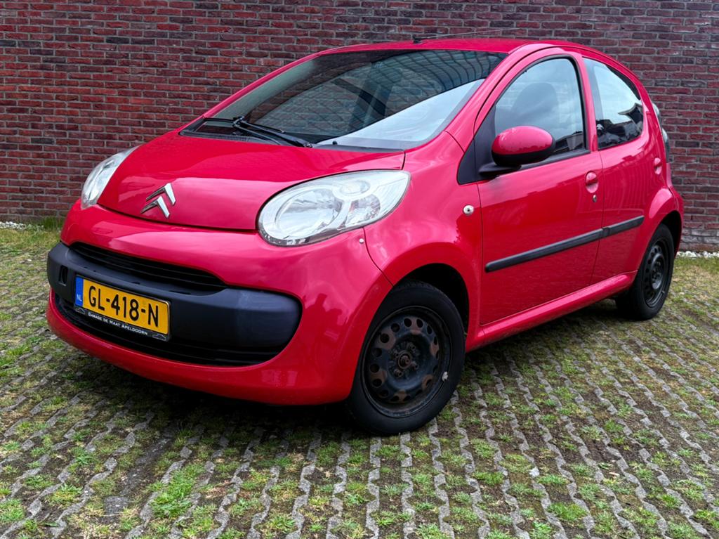 Citroën C1 1.0 5-DRS 2006 Rood/AIRCO/ELEKTR.RAMEN/NW APK!!, Auto's, Voorwielaandrijving, Stof, 4 stoelen, C1