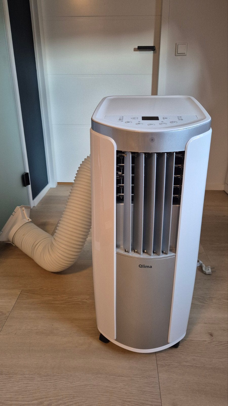 Qlima P 426 Mobiele Airco - Koelen, Ventileren, Ontvochtigen, Ophalen