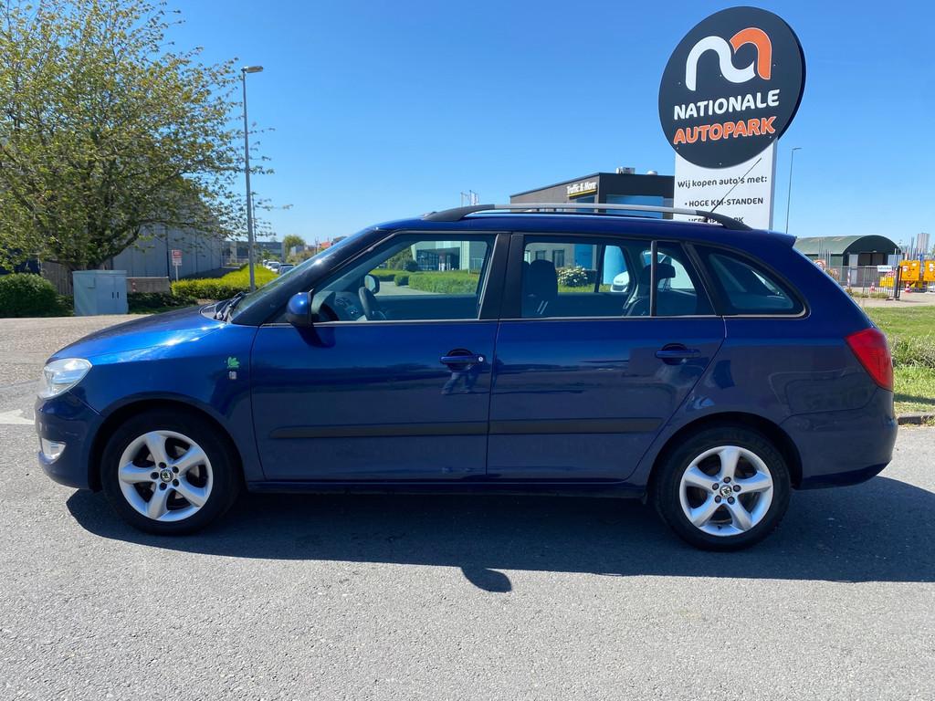 Skoda Fabia Combi 2011 * 1.2 TDI Greenline * APK * EURO5, Auto's, Skoda, Voorwielaandrijving, Euro 5, 450 kg, Start-stop-systeem