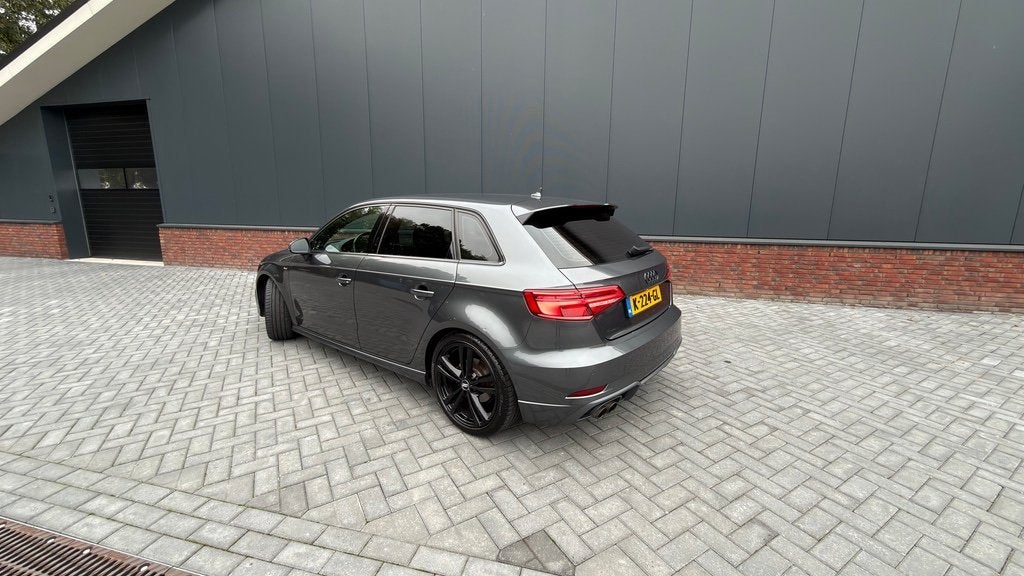 Audi A3 Sportback 2.0 TFSI quattro S line | S tronic, Auto's, Dealer onderhouden, 730 kg, Zwart, 1984 cc