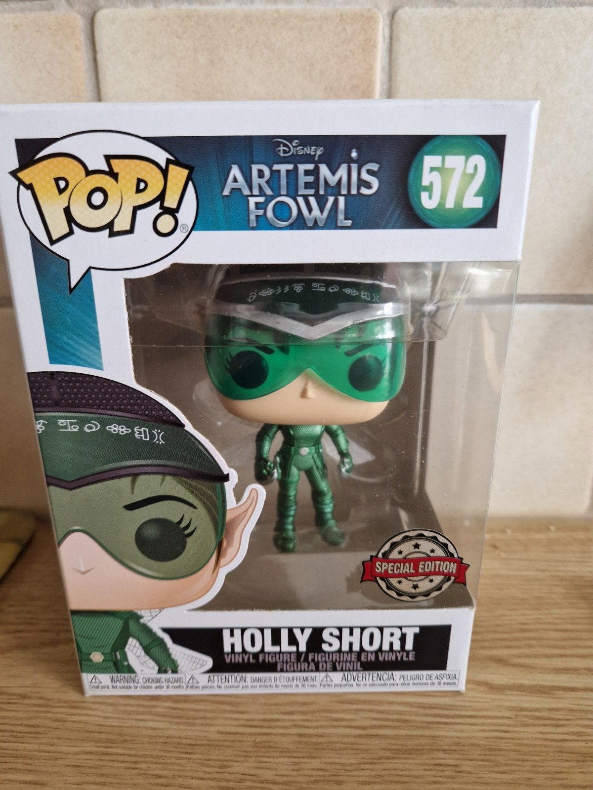 funko pop holy short nr 572 artemis fowl, Verzamelen, Ophalen of Verzenden, Zo goed als nieuw