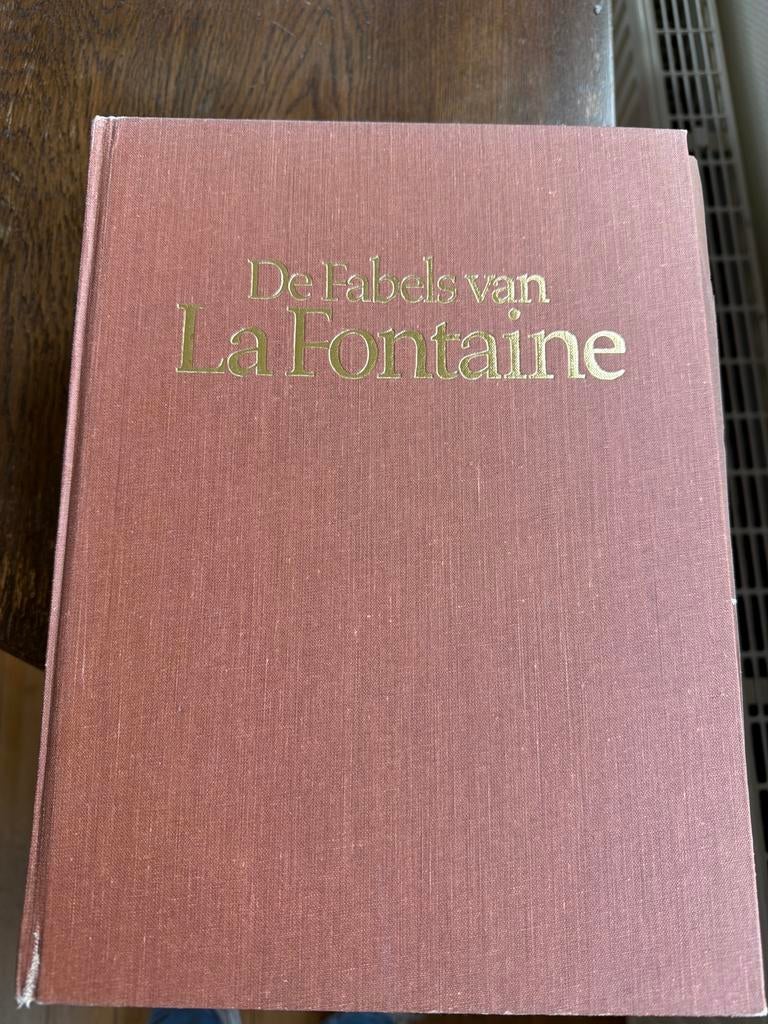 De Fabels van La Fontaine - Geïllustreerd door Gustave Doré, Ophalen of Verzenden, Gelezen