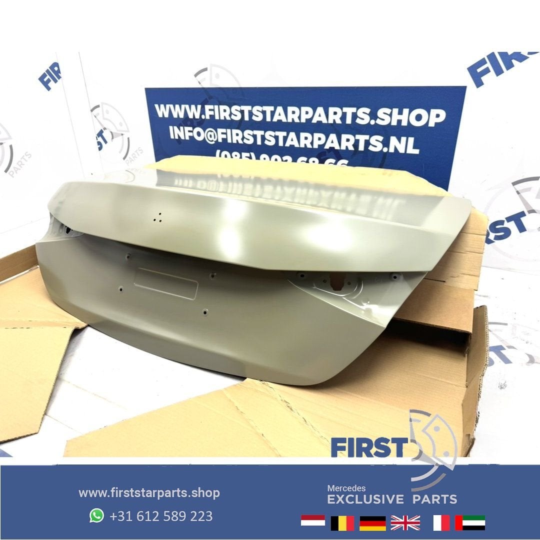 W206 C KLASSE ACHTERKLEP A2067500400 KOFFERKLEP C43 C63 C63s, Auto-onderdelen, Gebruikt, Ophalen of Verzenden, Achter, -