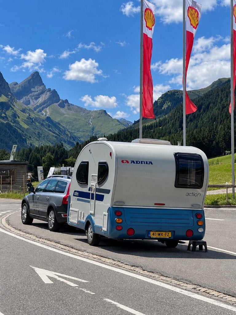 Adria Action 361 LH - 2013 - BOVAG gekeurd september 2026, Caravans en Kamperen, Rondzit, Particulier, Lengtebed, Adria