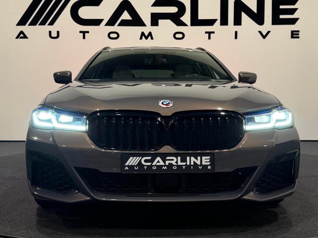 BMW 5-serie Touring 530d xDrive High Executive M-SPORT VIRTU, Automaat, Gebruikt, 2993 cc, 2000 kg