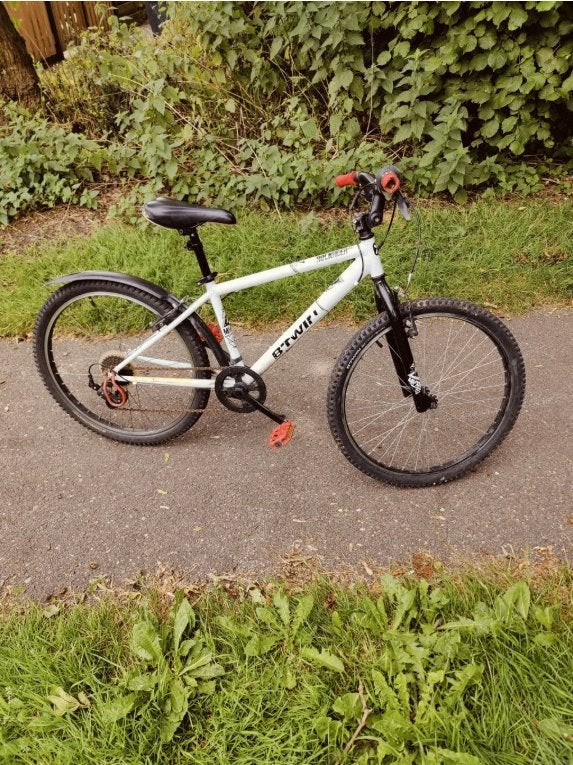 B'twin Moutain bike, Ophalen, Velgrem, B'Twin, Handrem