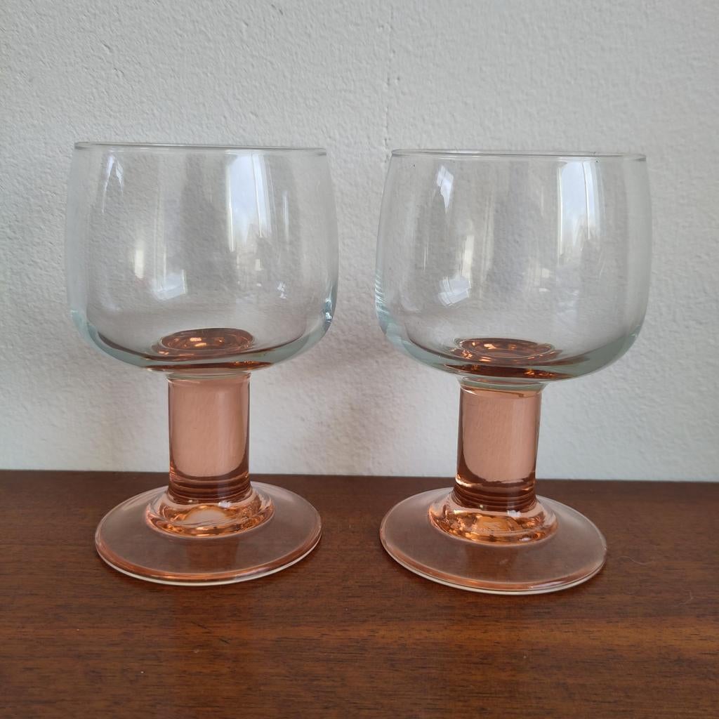 Twee vintage Luminarc wijnglazen kristal, Glas of Glazen, Nieuw, Ophalen of Verzenden, Glas