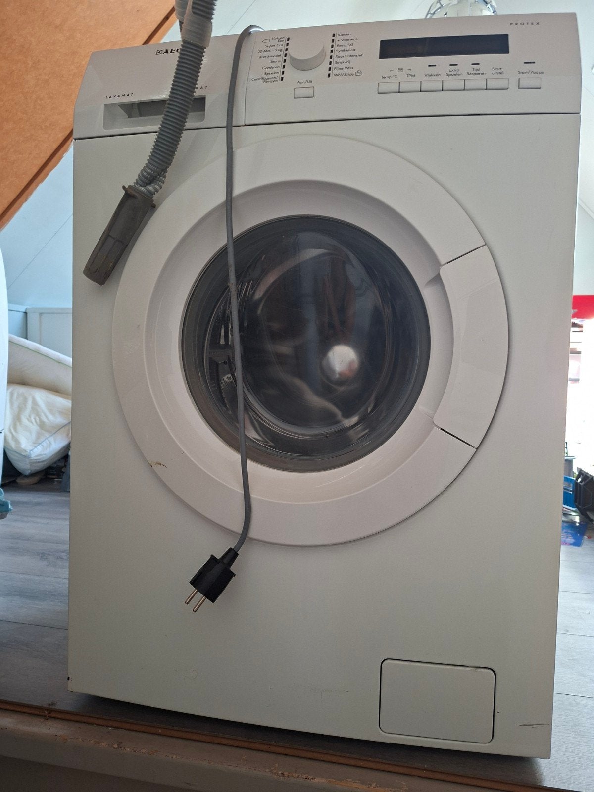 Gratis kapote wasmachine, Witgoed en Apparatuur, Ophalen, 1200 tot 1600 toeren, 85 tot 90 cm
