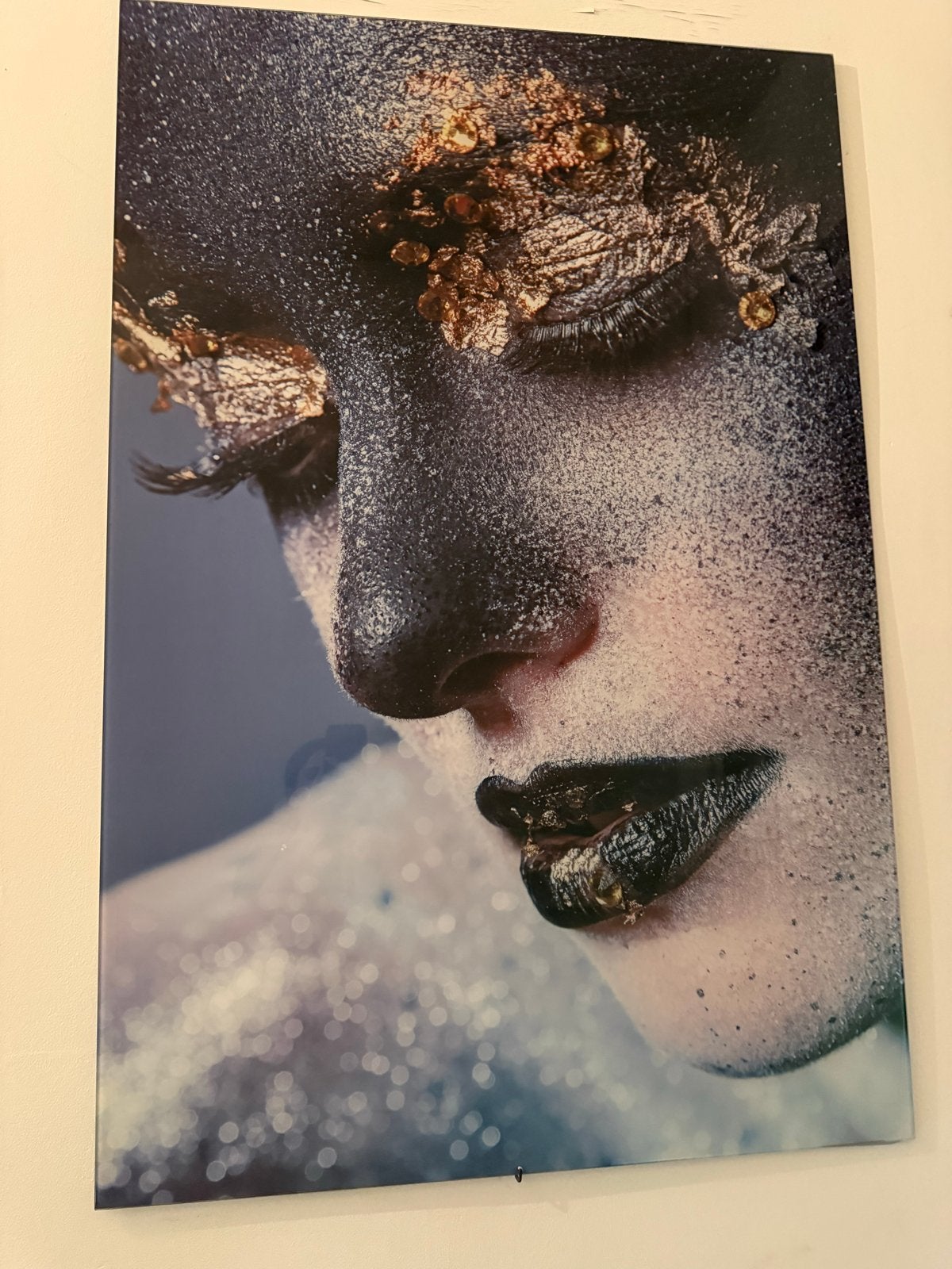 Prachtige wanddecoratie: Vrouw met glitter en goud, Ophalen