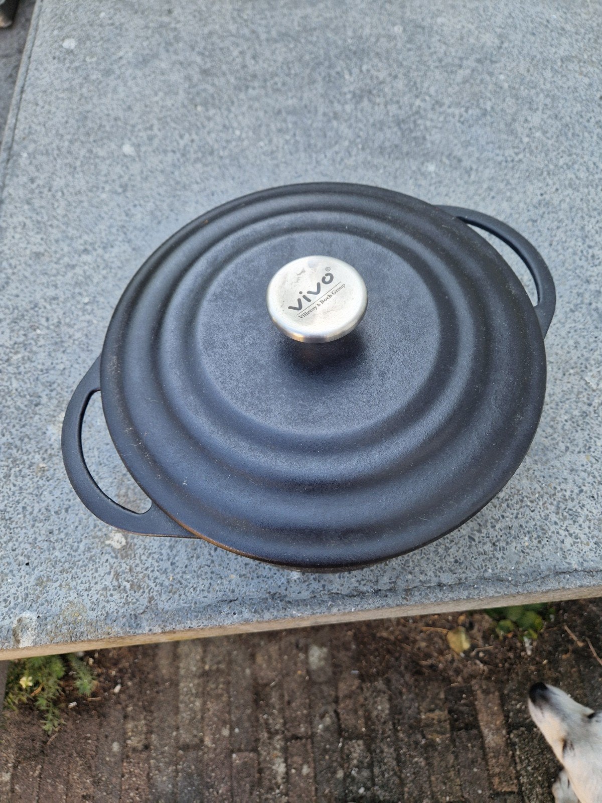 vivo gietijzeren pan, Ophalen, Gietijzer