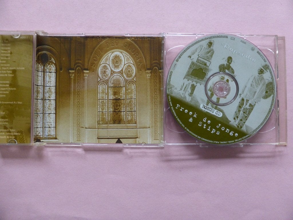 Freek de Jonge & Stips “Rapsodia” CD , Ophalen of Verzenden, Zo goed als nieuw, Levenslied of Smartlap